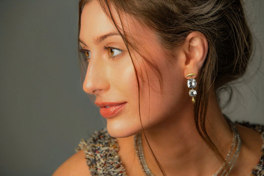 Gemmy Wave Earrings - Blue Beryl