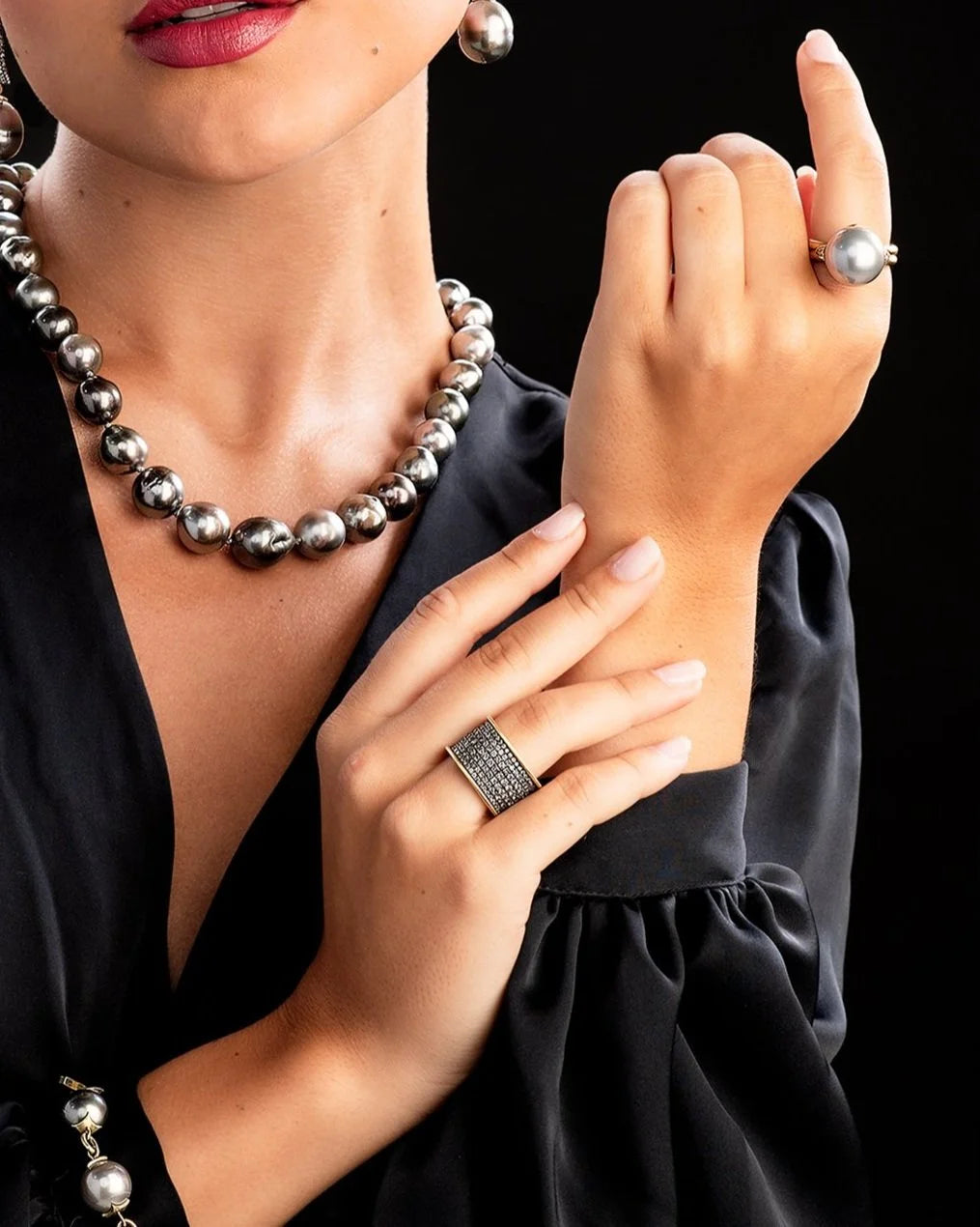 Amani Wide Band - Grey Diamonds