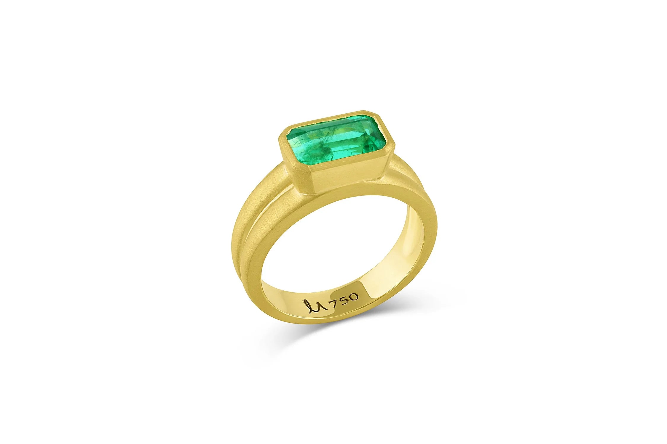 East/West Emerald Cut Ring - Emerald