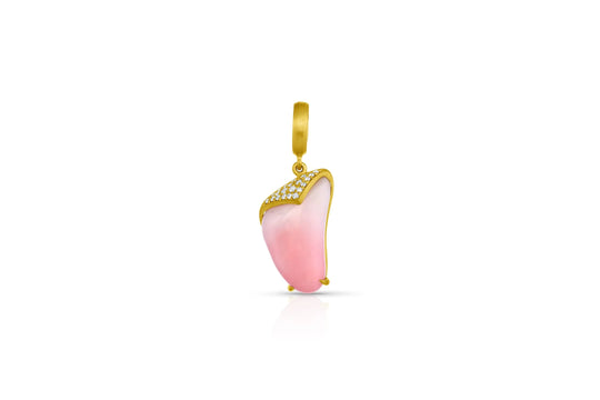 Conch Pearl Pendant with Diamond Pavé
