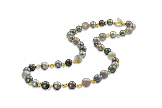 Bahari Tahitian Pearl Strand with Grey Moonstone
