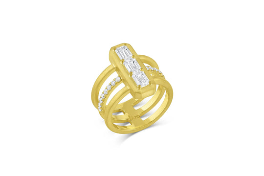 Bar Ring - 3 Stone Diamond