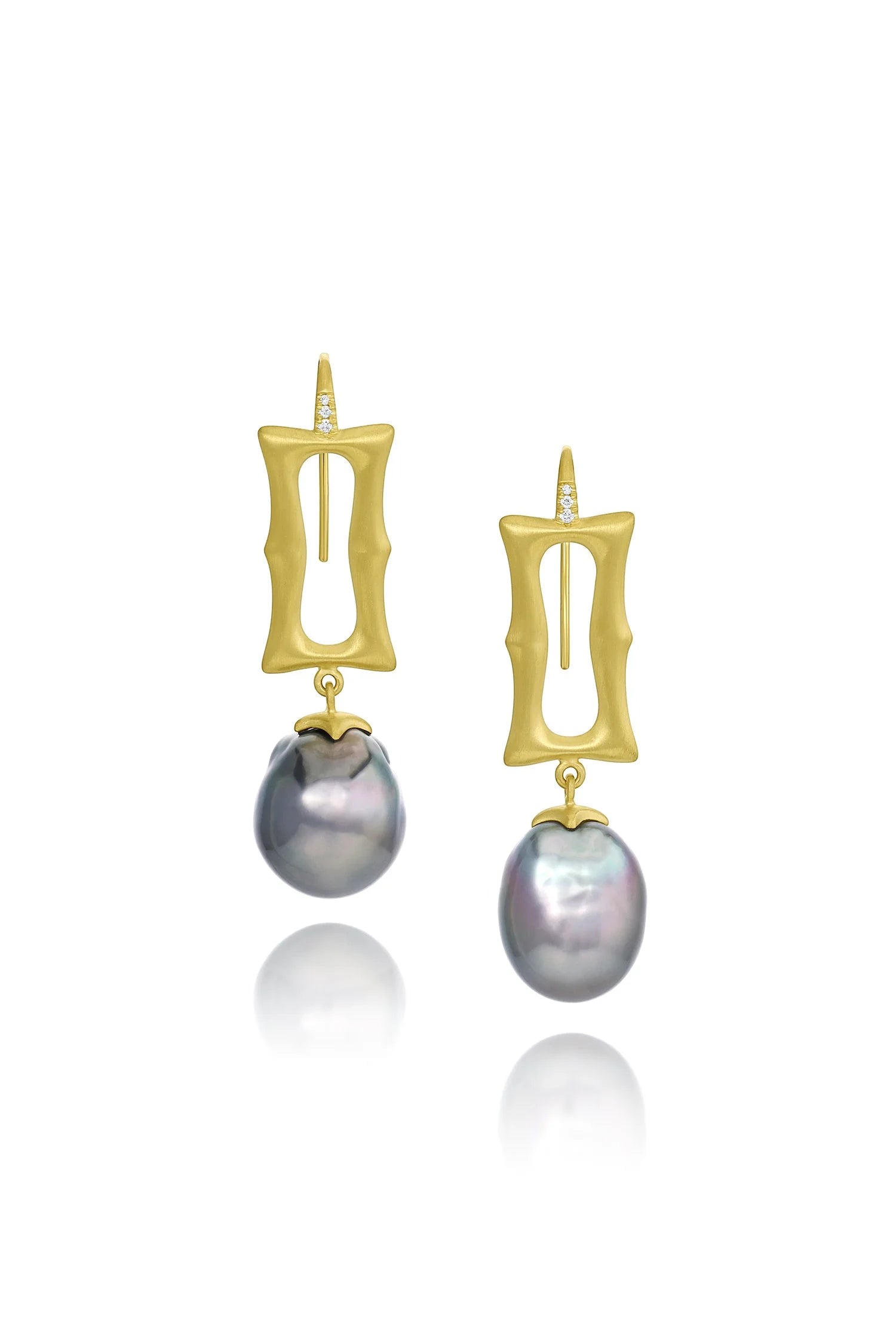 Long Frame Earrings - Tahitian Pearls
