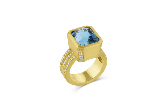 Bar Wide Band Ring with Aquamarine