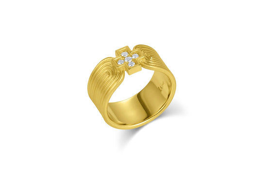 Ridged Band w/Pavé Cross - Diamond
